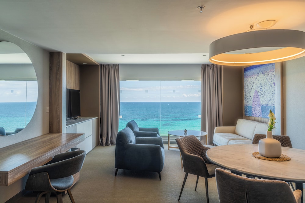 Sousse Pearl Marriott Resort & Spa — Hotel rooms in Sousse, Sousse