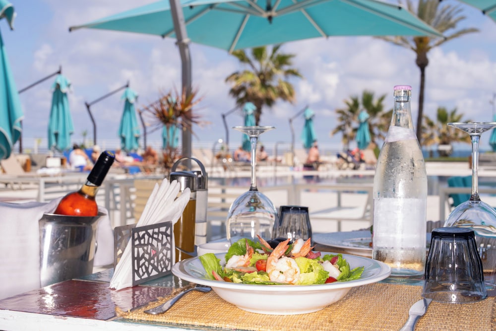 Sousse Pearl Marriott Resort & Spa — Restaurant & bars in Sousse, Sousse