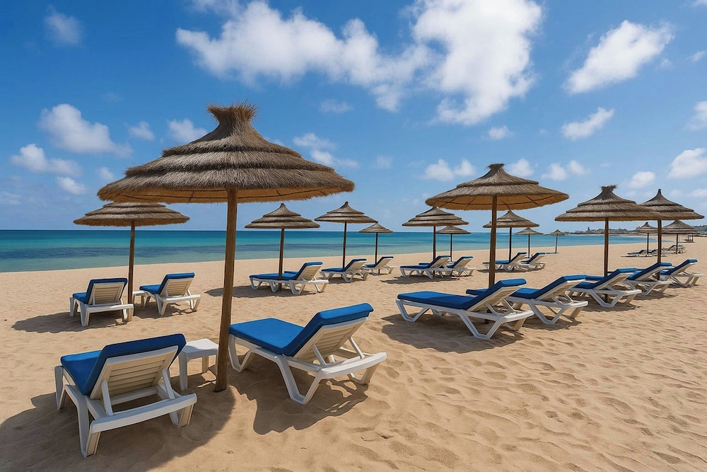 Sousse Pearl Marriott Resort & Spa — Beach in Sousse, Sousse