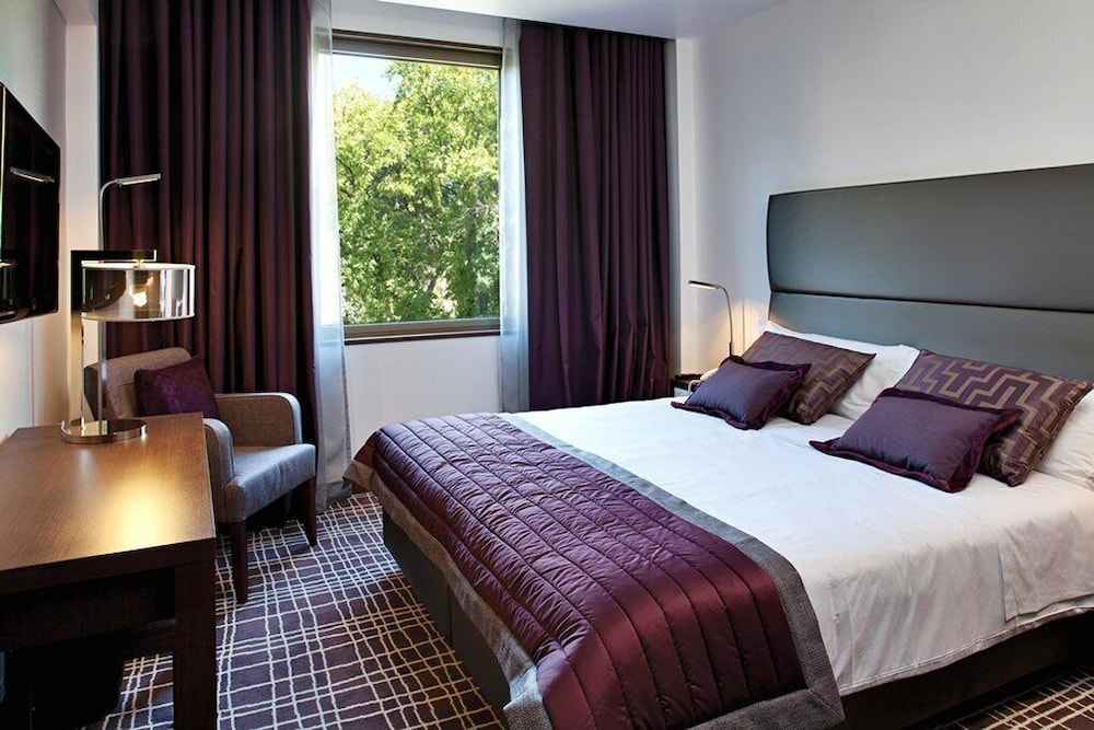 Neya Lisboa Hotel — Hotel rooms in Lisbon, Lisboa
