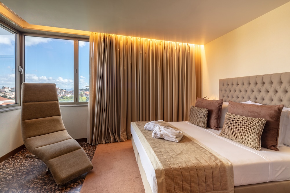 Neya Lisboa Hotel — Hotel rooms in Lisbon, Lisboa