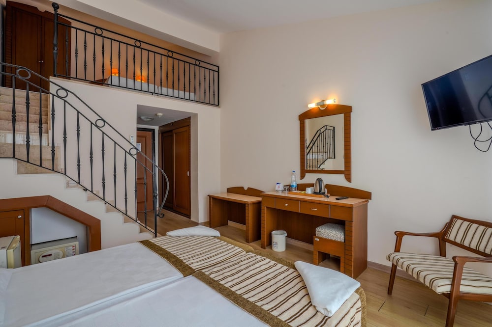 Süral Garden — Hotel rooms in Side