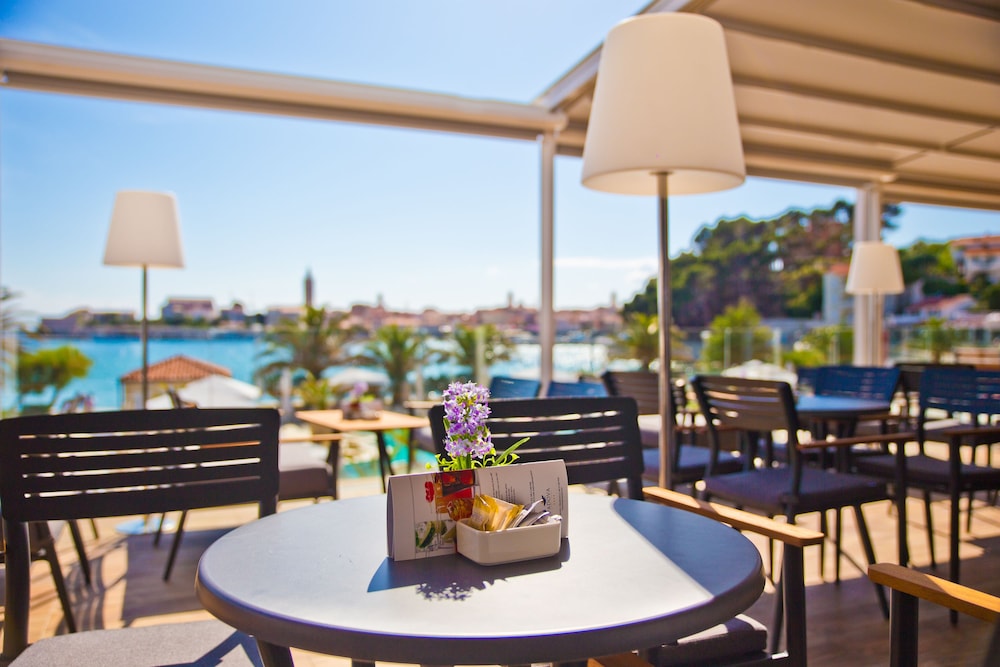 Valamar Padova Hotel — Restaurant & bars in Rab, Primorje-Gorski Kotar