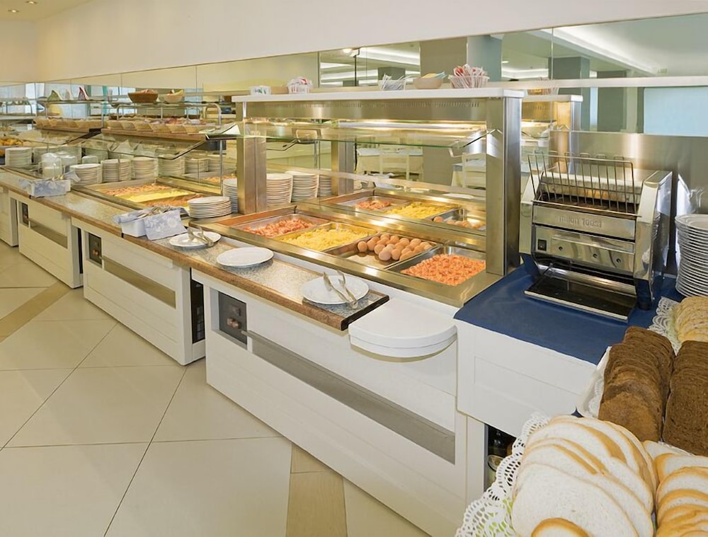 Hotel Bolivar — Restaurant & bars in Jesolo, Veneto