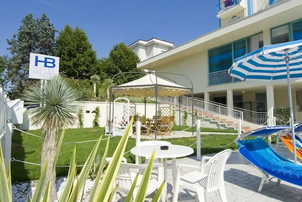Hotel Bolivar — Hotel building in Jesolo, Veneto