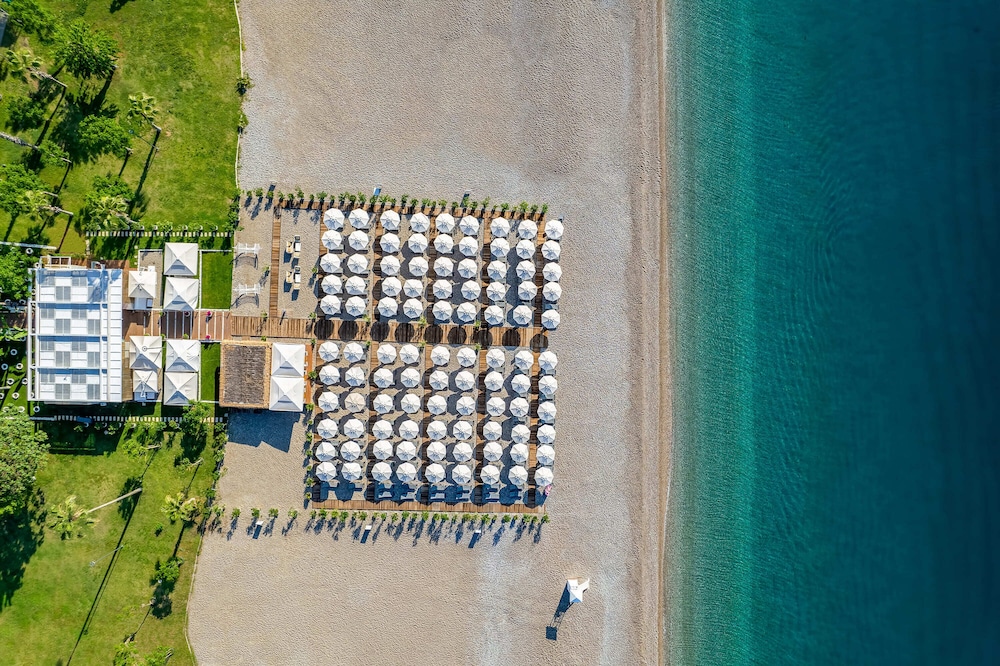 Rixos Downtown Antalya All Inclusive - The Land of Legends Access — Beach in Antalya