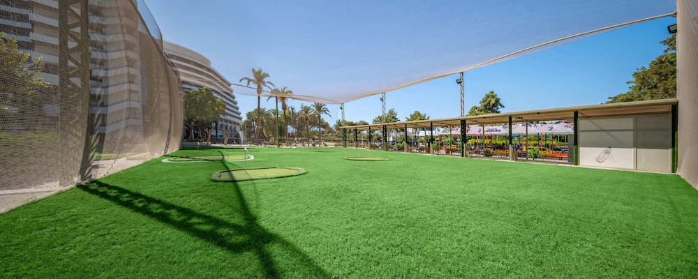 Rixos Downtown Antalya All Inclusive - The Land of Legends Access — Sports & recreation in Antalya