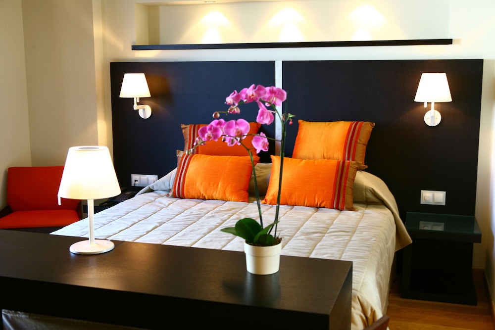 O&B Athens Boutique Hotel — Hotel rooms in Athens, Attica