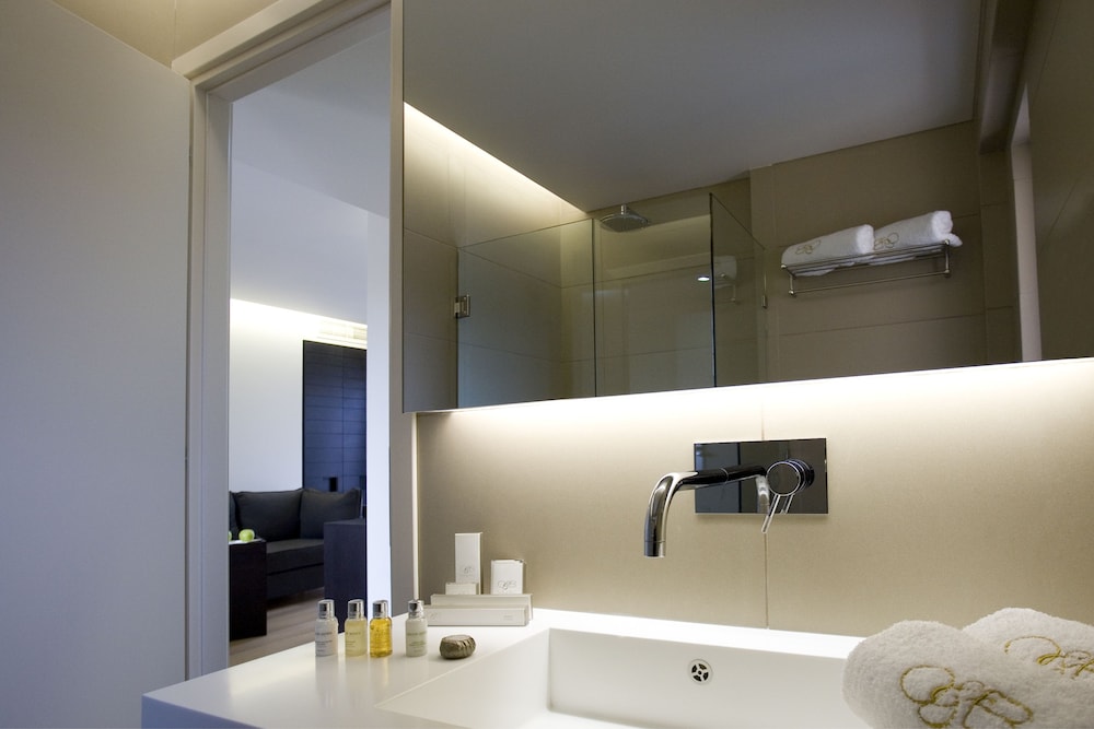 O&B Athens Boutique Hotel — Hotel rooms in Athens, Attica