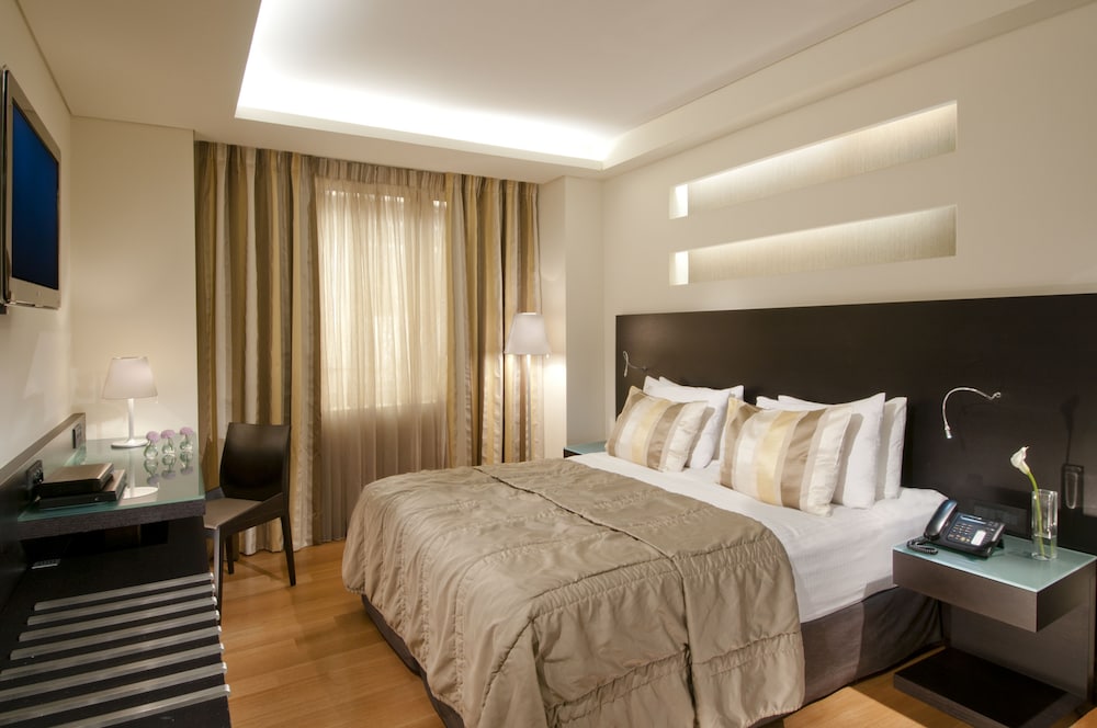 O&B Athens Boutique Hotel — Hotel rooms in Athens, Attica