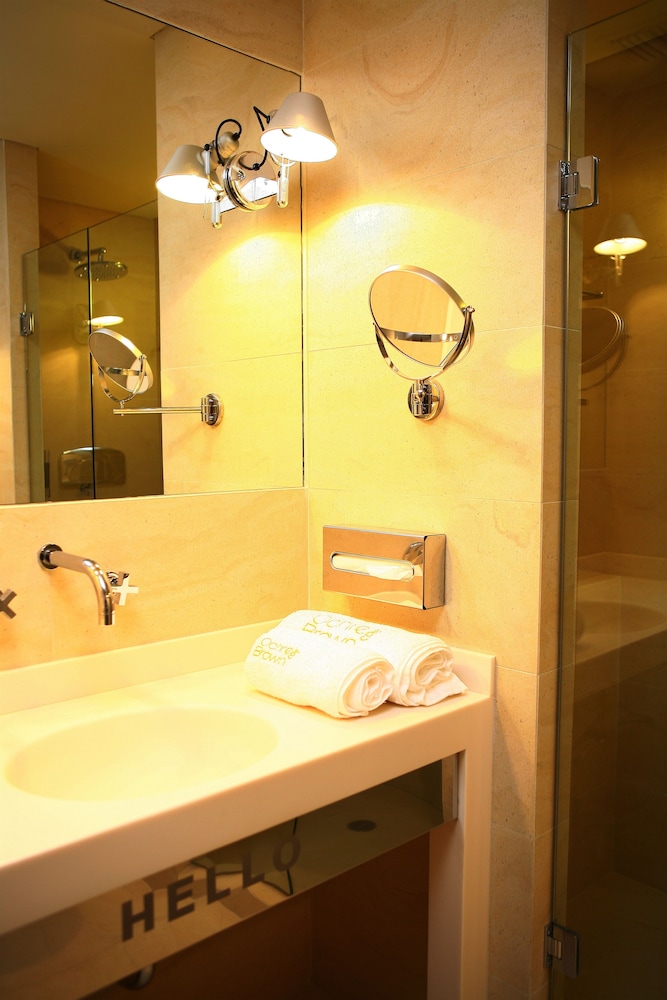 O&B Athens Boutique Hotel — Hotel rooms in Athens, Attica