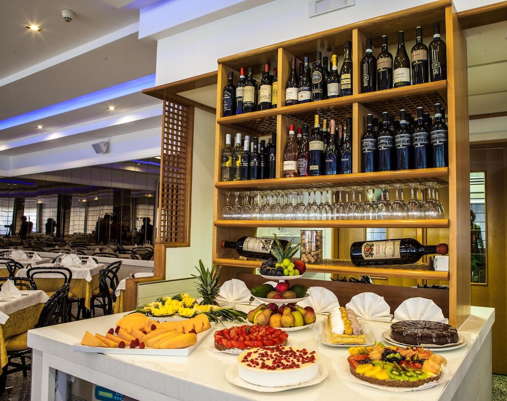 Hotel Christian — Restaurant & bars in Jesolo, Veneto
