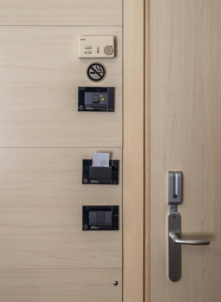 Hotel Christian — Hotel rooms in Jesolo, Veneto