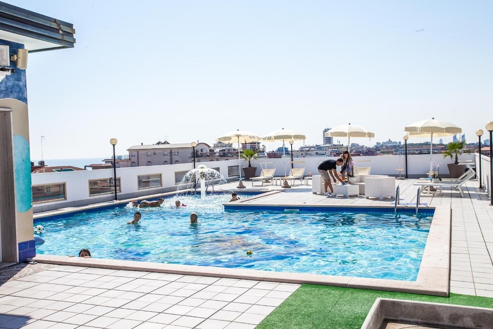 Hotel Christian — Swimming pool in Jesolo, Veneto
