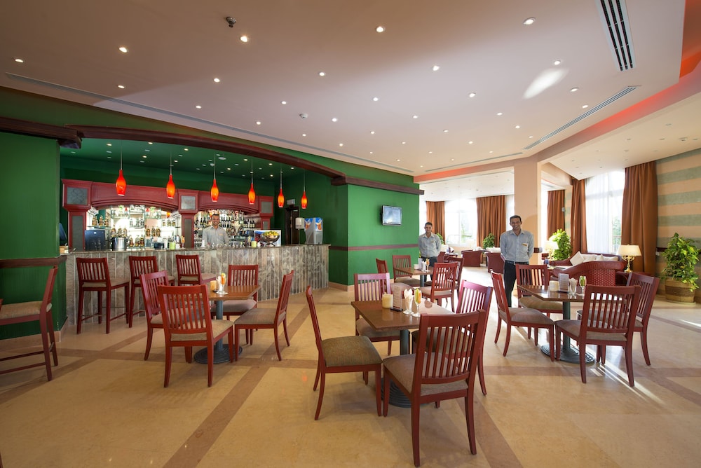 Concorde Moreen Beach Resort & Spa — Restaurant & bars in Marsa Alam, Red Sea