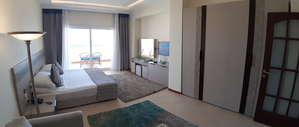 Concorde Moreen Beach Resort & Spa — Hotel rooms in Marsa Alam, Red Sea