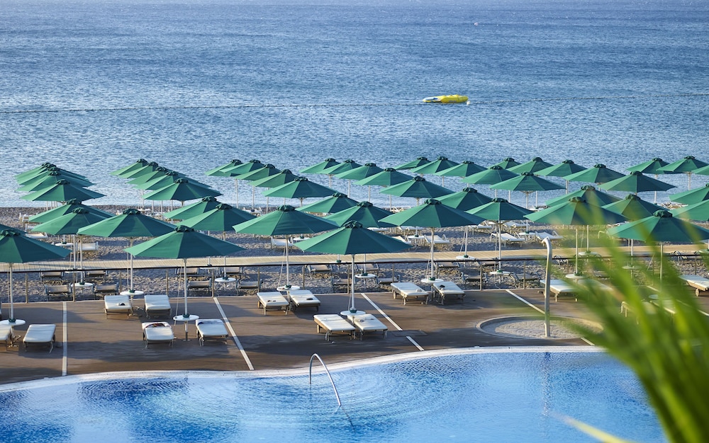 Esperos Mare Resort & Spa — Beach in Faliraki, South Aegean