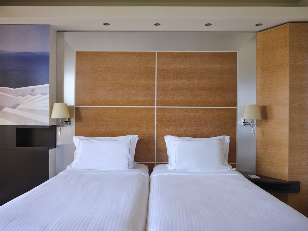 Esperos Mare Resort & Spa — Hotel rooms in Faliraki, South Aegean