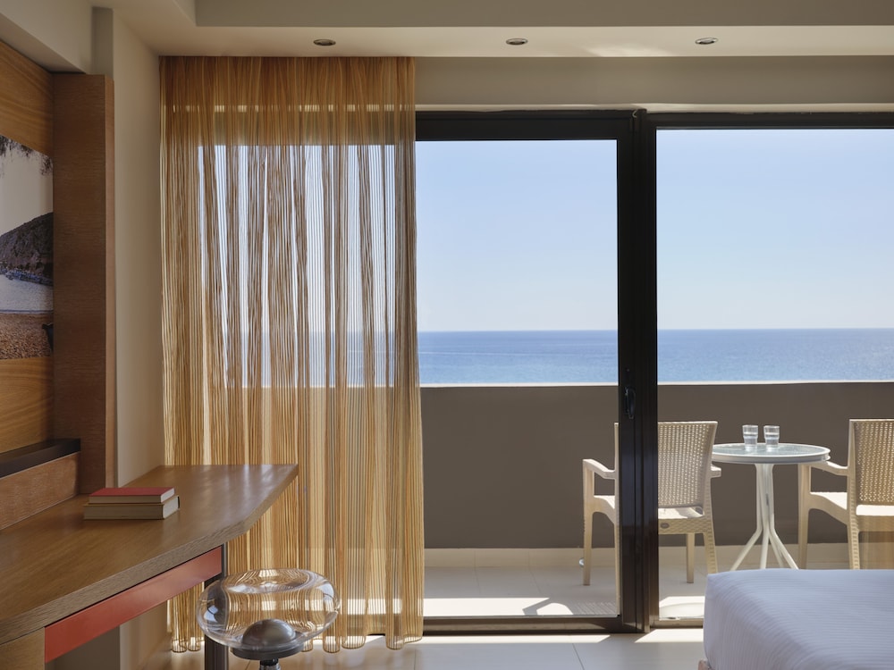Esperos Mare Resort & Spa — Hotel rooms in Faliraki, South Aegean