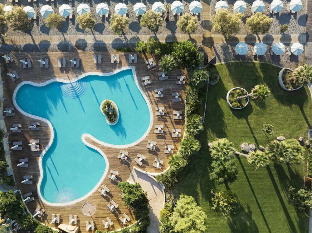 Esperos Mare Resort & Spa — Swimming pool in Faliraki, South Aegean