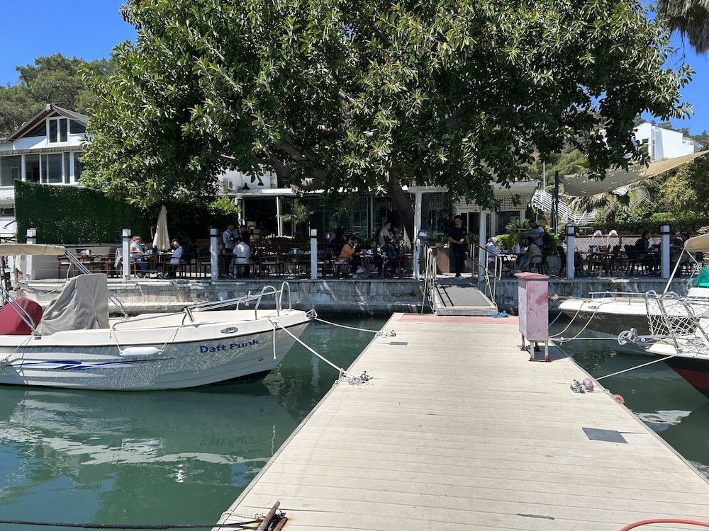 Marina Boutique Fethiye - Boutique Class — Restaurant & bars in Fethiye, Mugla