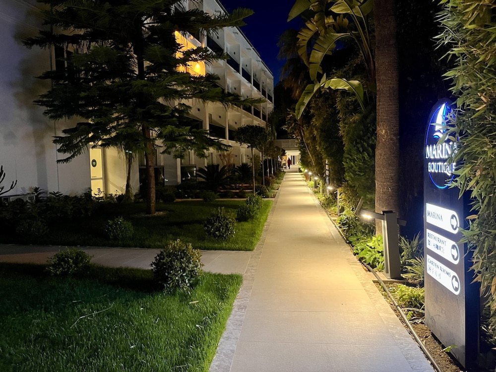 Marina Boutique Fethiye - Boutique Class — Hotel building in Fethiye, Mugla