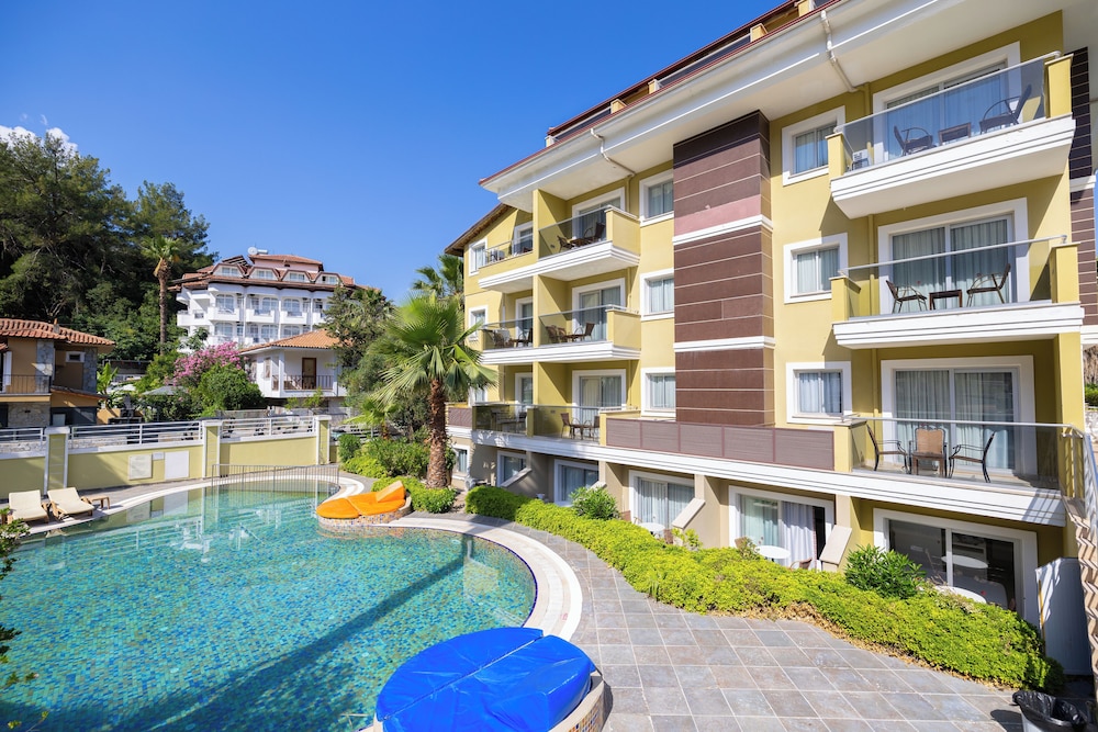 Mersoy Bellavista Hotel — Hotel building in İçmeler, Mugla