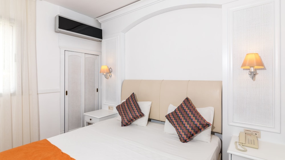 Mersoy Bellavista Hotel — Hotel rooms in İçmeler, Mugla