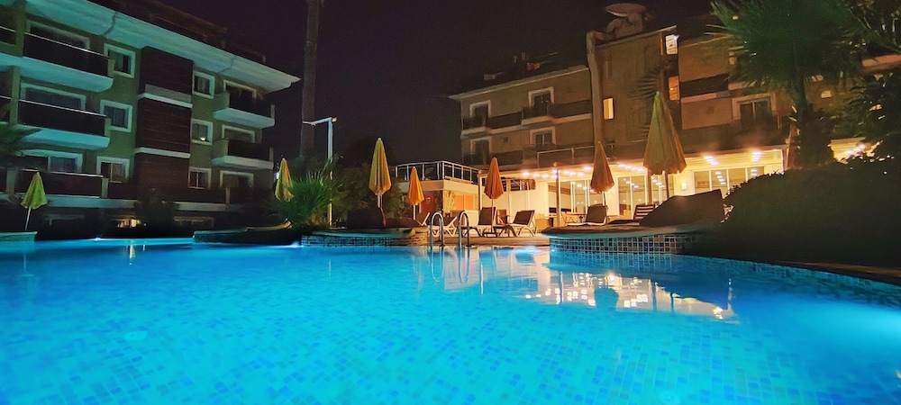 Mersoy Bellavista Hotel — Swimming pool in İçmeler, Mugla