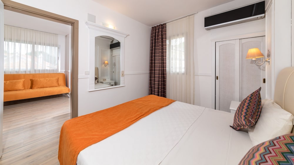 Mersoy Bellavista Hotel — Hotel rooms in İçmeler, Mugla