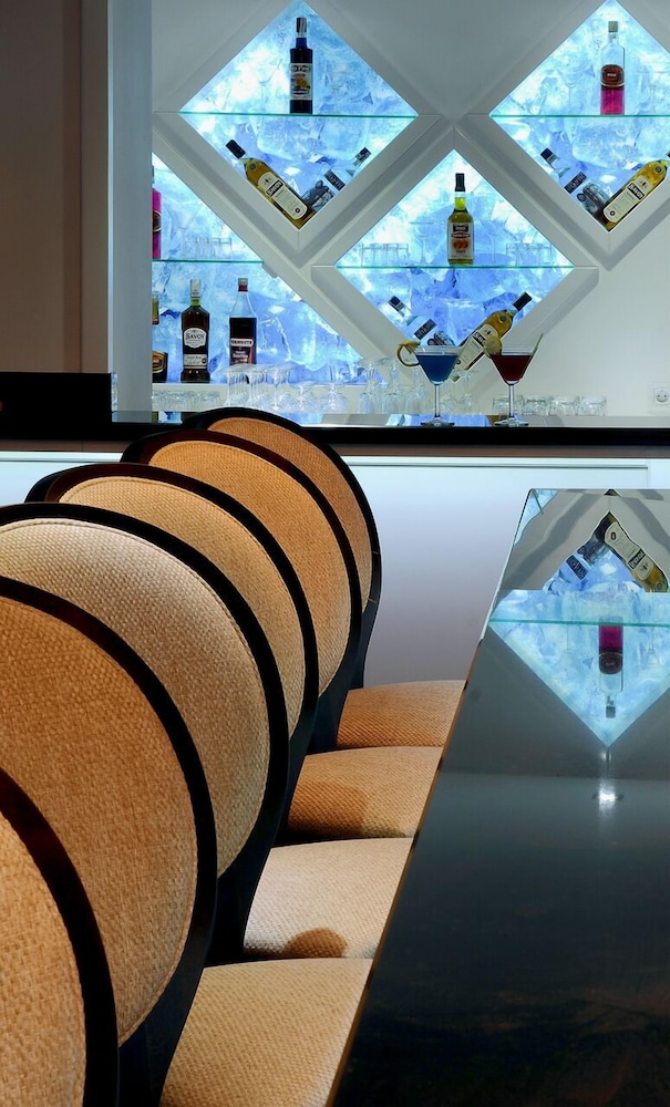 Grifid Hotel Vistamar - Ultra All Inclusive — Restaurant & bars in Golden Sands, Varna Region