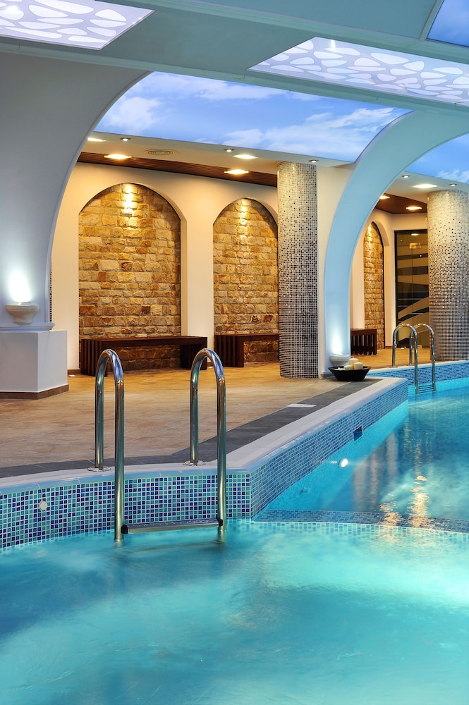 Grifid Hotel Vistamar - Ultra All Inclusive — Swimming pool in Golden Sands, Varna Region