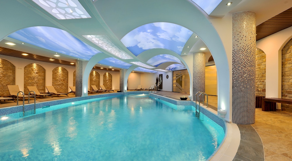 Grifid Hotel Vistamar - Ultra All Inclusive — Swimming pool in Golden Sands, Varna Region