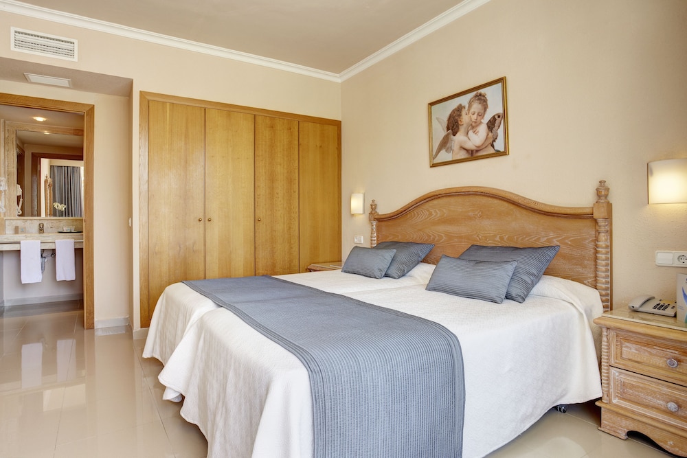 Grupotel Natura Playa — Hotel rooms in Playa de Muro, Balearic Islands