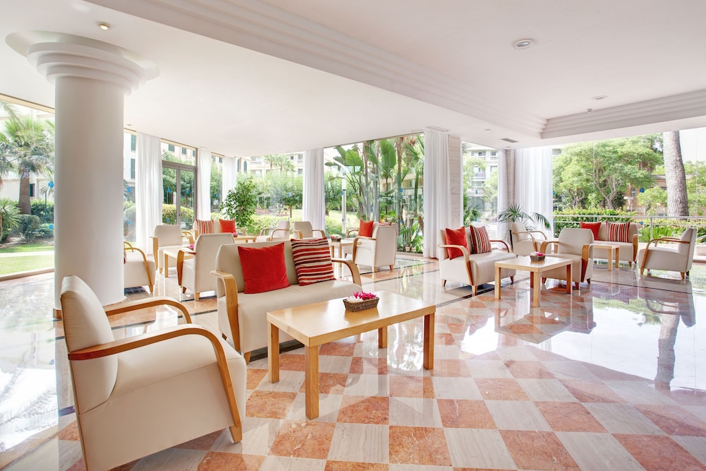 Grupotel Natura Playa — Hotel building in Playa de Muro, Balearic Islands