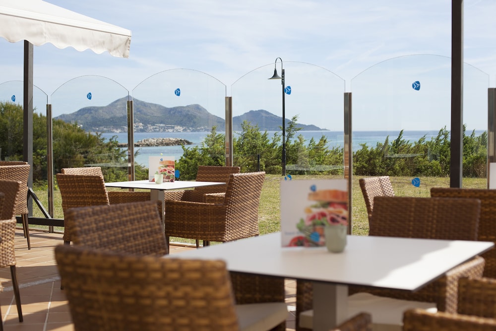 Grupotel Natura Playa — Restaurant & bars in Playa de Muro, Balearic Islands