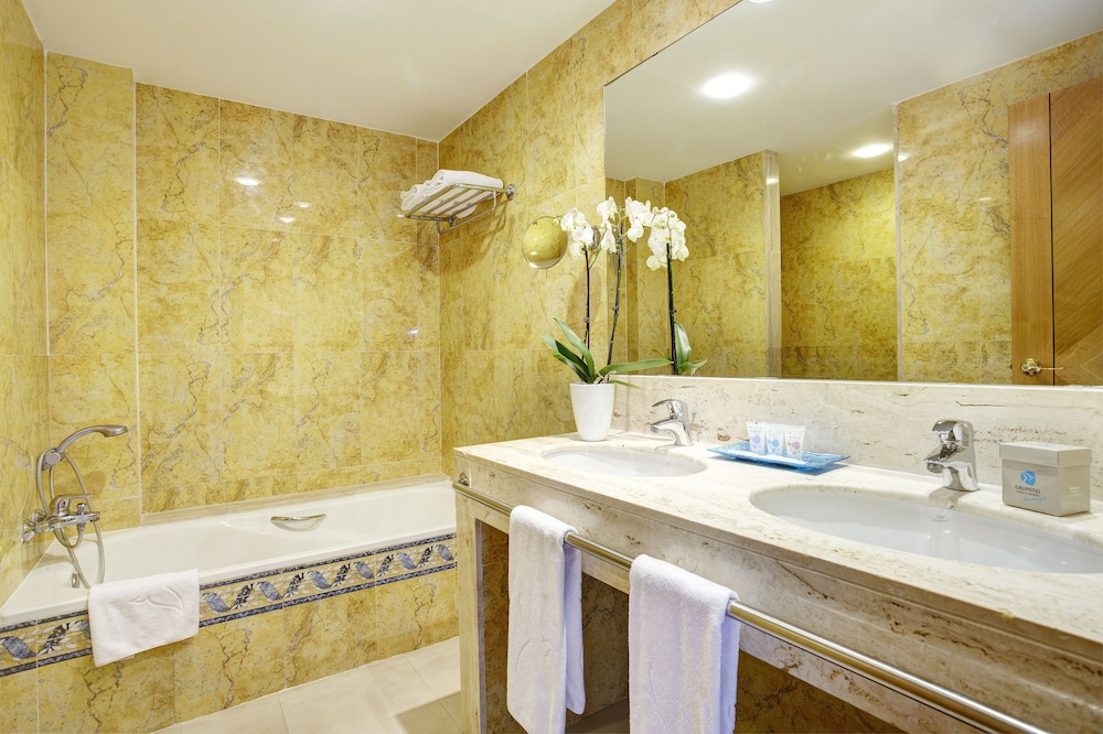Grupotel Natura Playa — Hotel rooms in Playa de Muro, Balearic Islands
