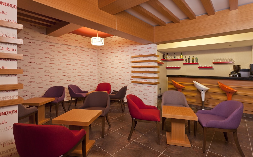 Monart City Hotel - All Inclusive — Restaurant & bars in Alanya