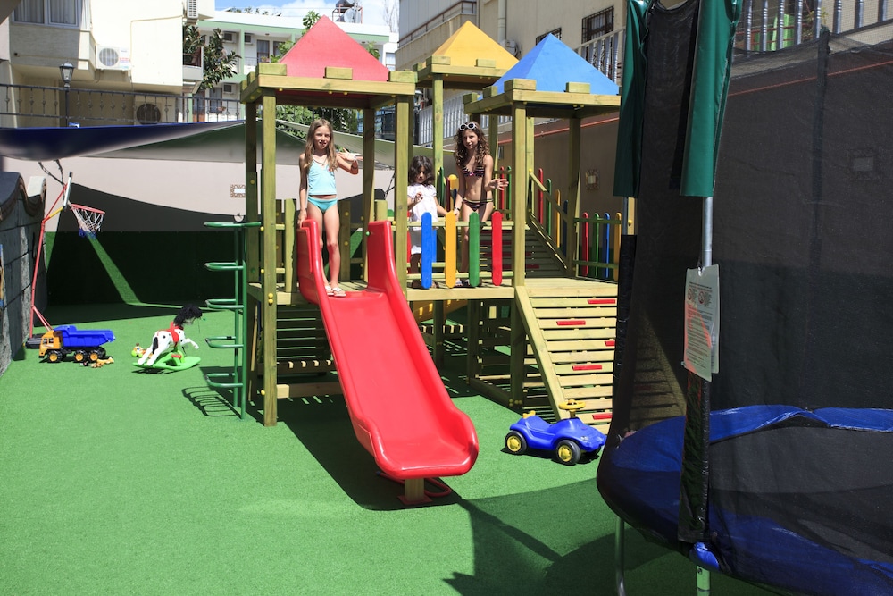 Monart City Hotel - All Inclusive — Attractions for children in Alanya