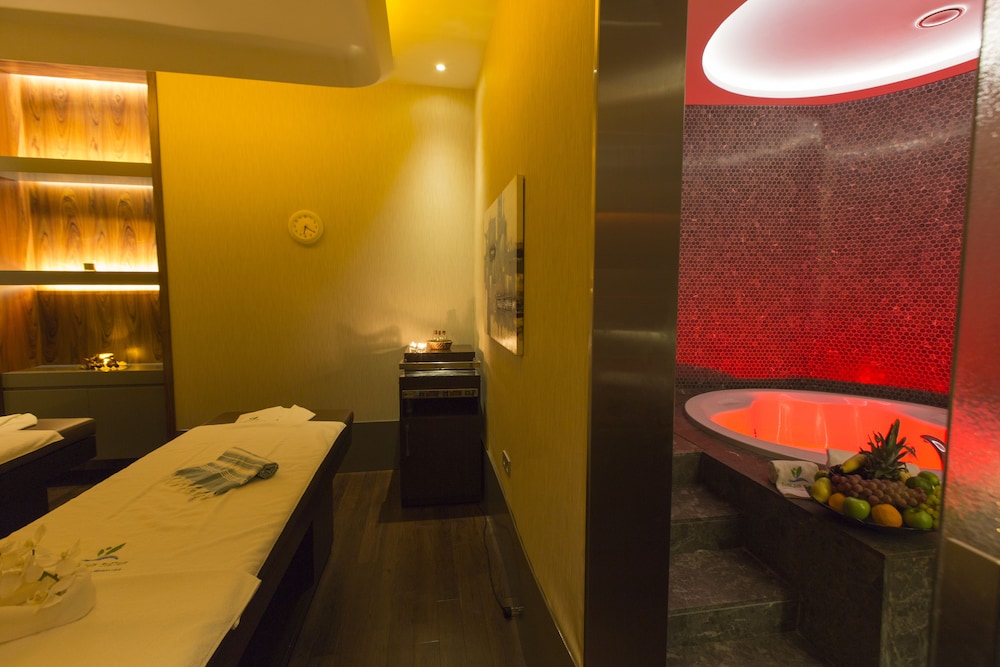 Radisson Blu Hotel Istanbul Asia - zdjęcie 4