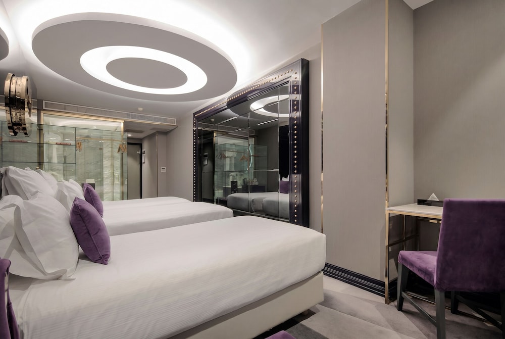 Sura Design Hotel and Suites - Boutique Class — Hotel rooms in Istanbul, Istanbul