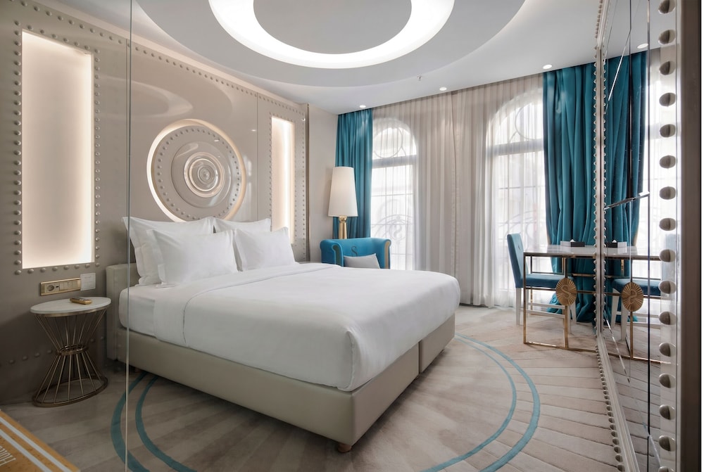 Sura Design Hotel and Suites - Boutique Class — Hotel rooms in Istanbul, Istanbul