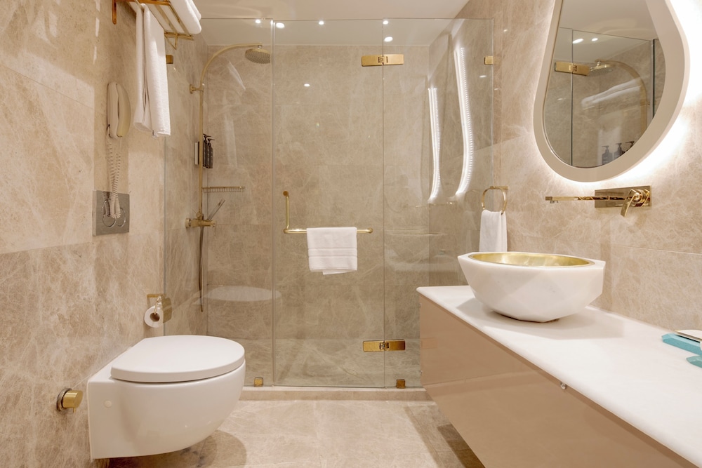 Sura Design Hotel and Suites - Boutique Class — Hotel rooms in Istanbul, Istanbul