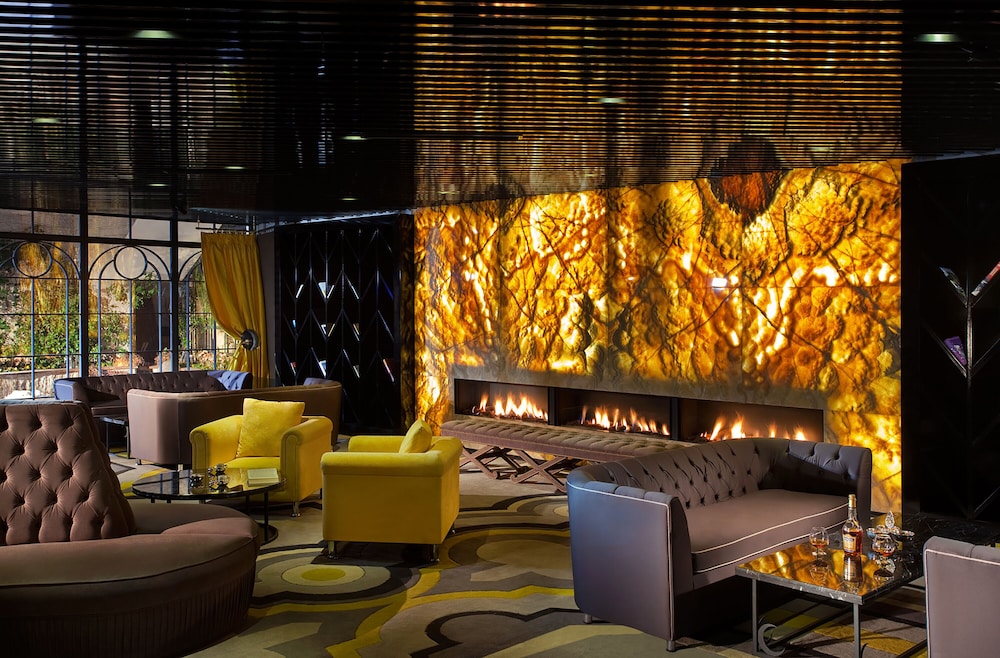 Sura Design Hotel and Suites - Boutique Class — Restaurant & bars in Istanbul, Istanbul
