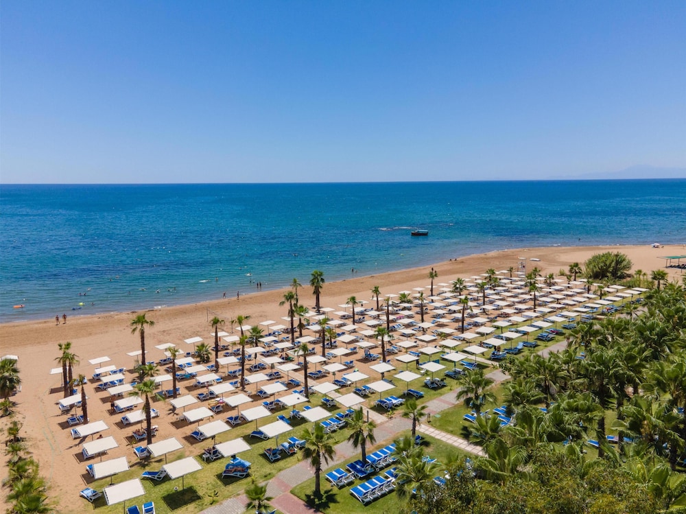 Sural Resort - All Inclusive — Beach in Side