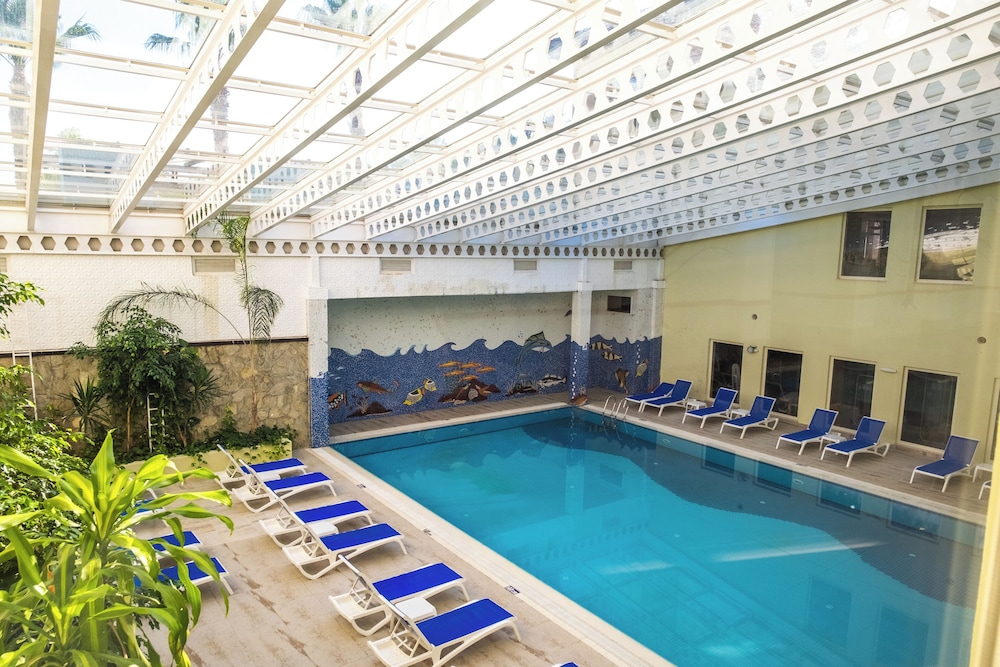 Sural Resort - All Inclusive — Swimming pool in Side