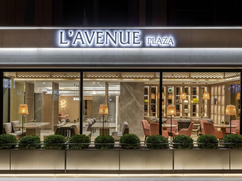 Mövenpick Hotel Istanbul Bosphorus — Restaurant & bars in Istanbul, Istanbul