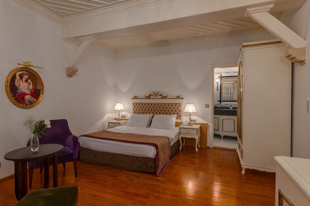 Tuvana Hotel - Special Class — Hotel rooms in Antalya