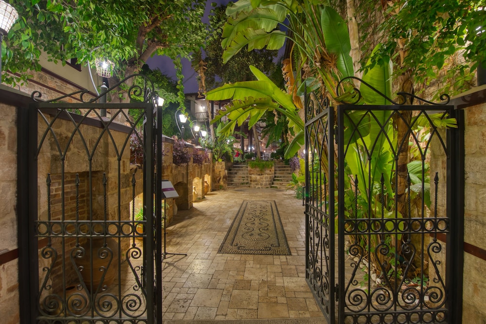 Tuvana Hotel - Special Class — Restaurant & bars in Antalya