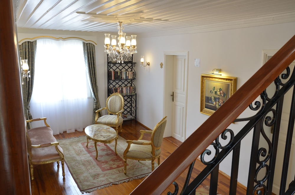 Tuvana Hotel - Special Class — Hotel rooms in Antalya